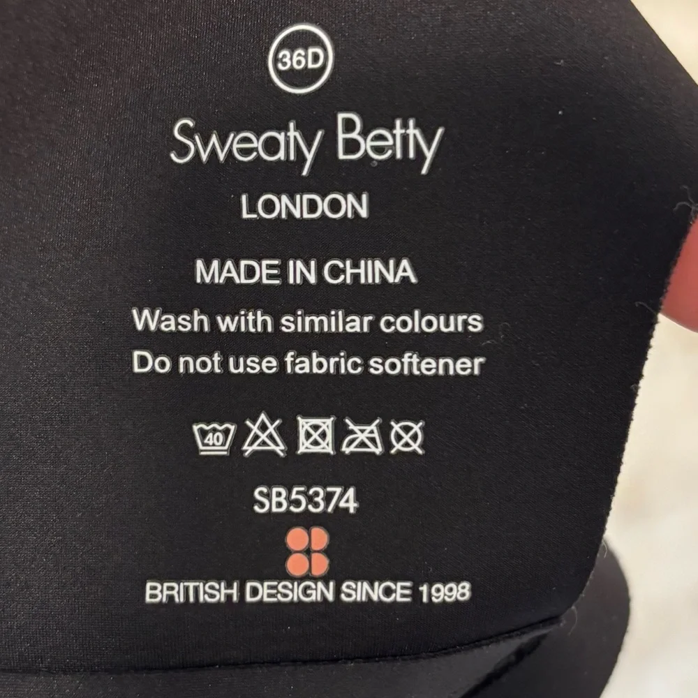 Sweaty Betty All Train Black Sports Bar Athletic Gym Workout Support 36D Active - Picture 10 of 10